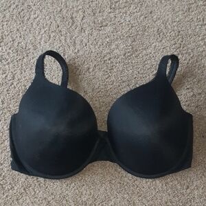 Victoria's Secret Black Seamless T-Shirt Bra